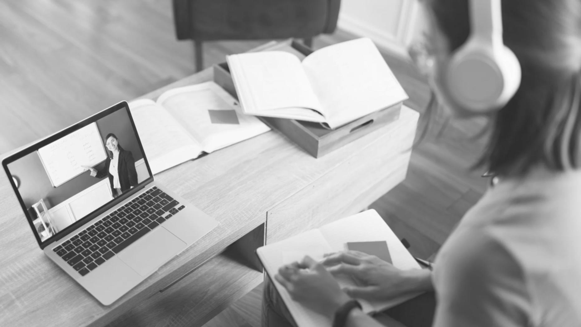 Technisches Support-Team bei der Arbeit